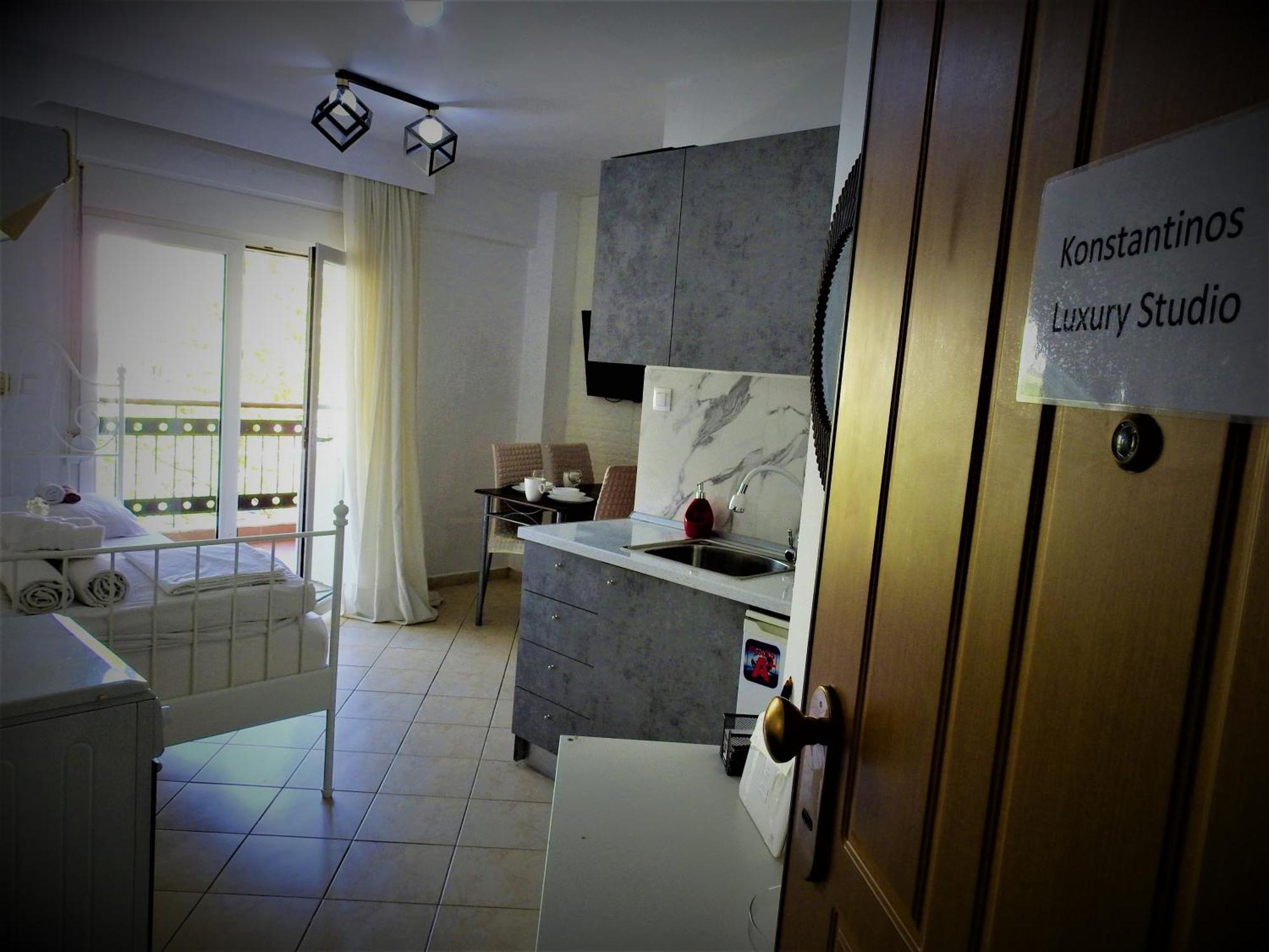 Konstantinos'S Luxury Studio سالونيك المظهر الخارجي الصورة